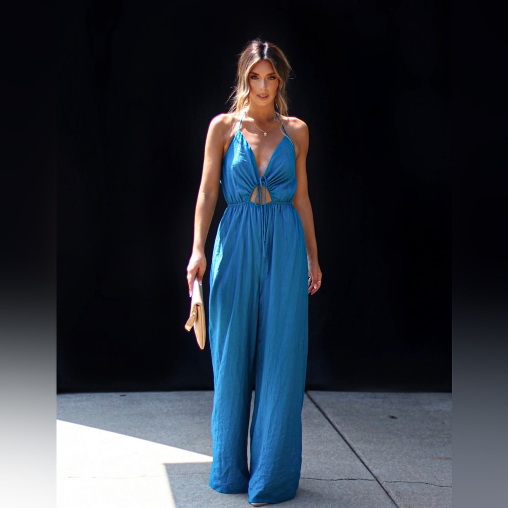 Vici halter jumpsuit